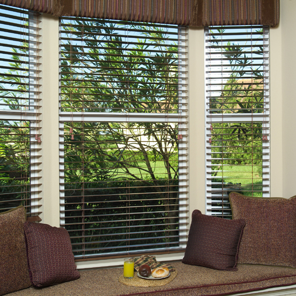 Shutters2blinds, Blind Side, Blinds, Shades, Plantation Shutters, Window Treatments, Window Coverings in Bluffton SC, Hilton Head and Lowcountry. Frank Blinds Shutters Repairs Bluffton, SC